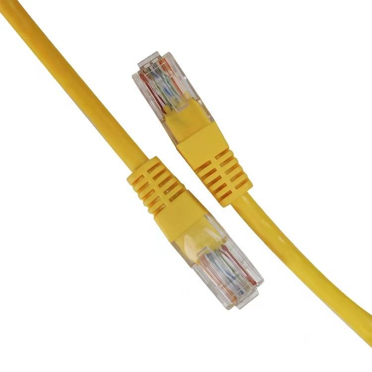 Kabel UTP Cat5 Żółty kabel krosowy Kabel Ethernet Cat5e do komputera i routera